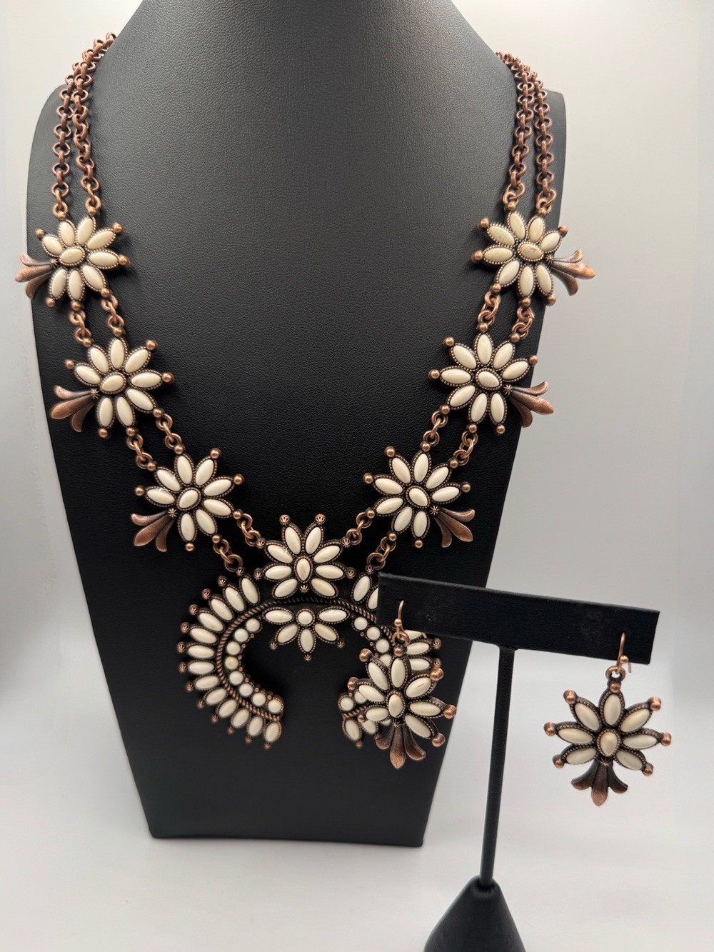 White Floral Copper-Tone Squash Blossom Statement Necklace & Earring Set
